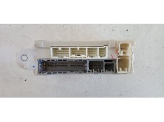 Recambio de caja reles / fusibles para lexus is200 (ds2/is2) 220d referencia OEM IAM 8273053050 6D110396 11866C22