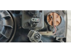 Recambio de faro derecho para hyundai santa fe (sm) 2.0 crdi cat referencia OEM IAM   