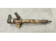 Recambio de inyector para renault scenic ii 1.5dci 105 referencia OEM IAM 8200380253  