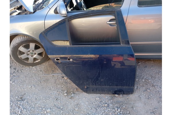 Recambio de puerta trasera derecha para skoda octavia lim. (5e3) like referencia OEM IAM   