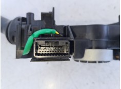 Recambio de mando multifuncion para toyota yaris referencia OEM IAM 173832  