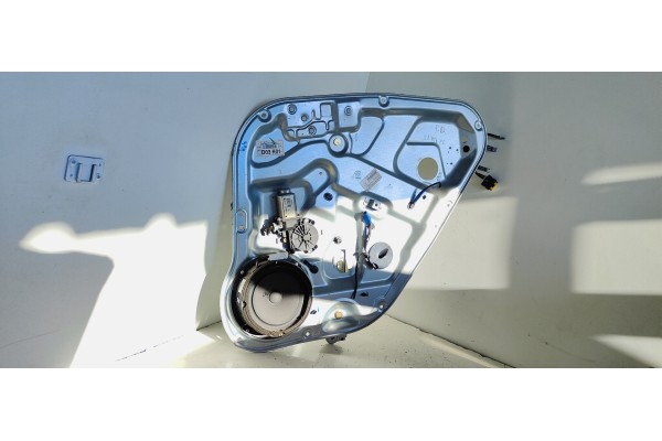 Recambio de elevalunas trasero derecho para hyundai santa fe (bm) 2.2 crdi style 4x4 referencia OEM IAM   