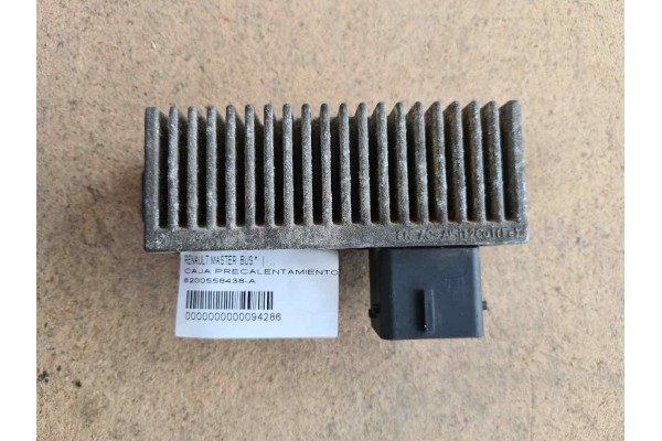Recambio de caja precalentamiento para renault master bus 2.2 diesel referencia OEM IAM 8200558438A  