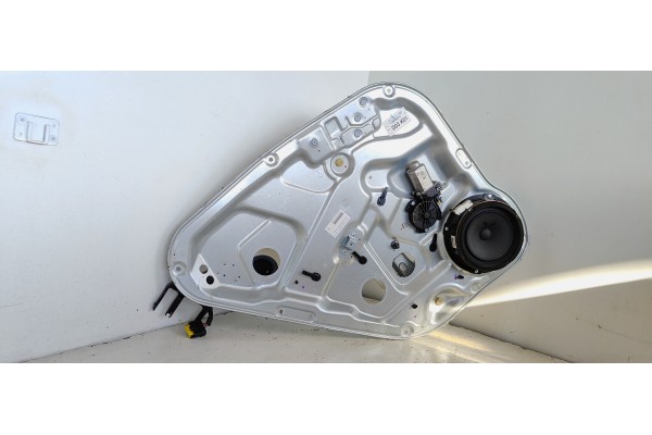 Recambio de elevalunas trasero izquierdo para hyundai santa fe (bm) 2.2 crdi cat referencia OEM IAM   