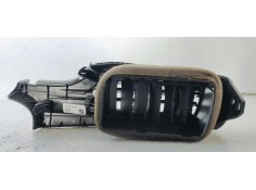 Recambio de rejilla aireadora para hyundai i20 (bc3) 1.0i turbo 100 fap referencia OEM IAM 84790Q0000  