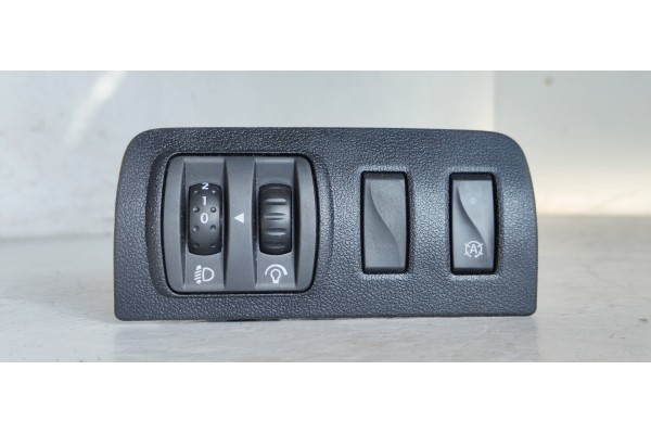 Recambio de interruptor para renault megane iii berlina 5 p dynamique referencia OEM IAM   