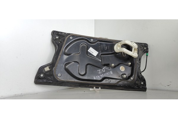 Recambio de elevalunas delantero izquierdo para land rover discovery 2.7 td v6 cat referencia OEM IAM 994730  