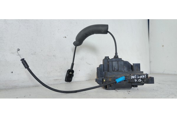 Recambio de cerradura puerta delantera derecha para renault megane iii berlina 5 p dynamique referencia OEM IAM   