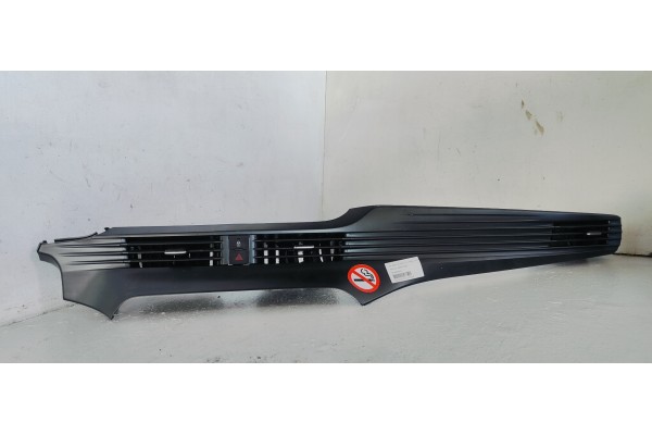 Recambio de rejilla aireadora para hyundai i20 (bc3) 1.0i turbo 100 fap referencia OEM IAM 84795Q0000  