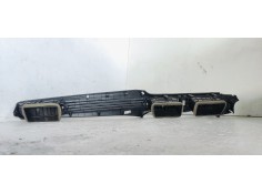 Recambio de rejilla aireadora para hyundai i20 (bc3) 1.0i turbo 100 fap referencia OEM IAM 84795Q0000  