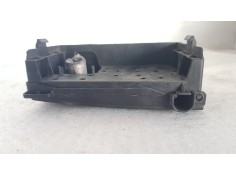 Recambio de caja reles / fusibles para opel astra j lim. 1.3 cdti 95 fap referencia OEM IAM 13302307  