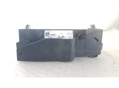 Recambio de caja reles / fusibles para opel astra j lim. 1.3 cdti 95 fap referencia OEM IAM 13302307  