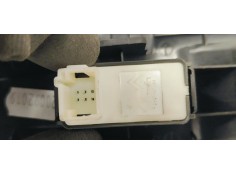 Recambio de mando elevalunas trasero derecho para peugeot 3008 1.5hdi 130 fap referencia OEM IAM 9810514977  