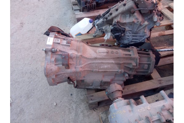 Recambio de caja cambios para kia sorento 2.5 crdi ex referencia OEM IAM X5BA4  