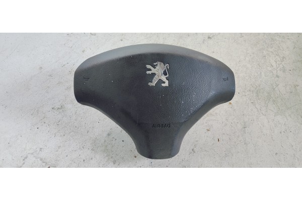 Recambio de airbag delantero izquierdo para peugeot 5008 1.6 hdi 110 fap referencia OEM IAM 96845302ZE  