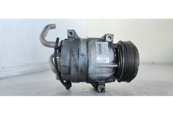 Recambio de compresor aire acondicionado para renault laguna ii (bg0) confort expression referencia OEM IAM 8200021822  
