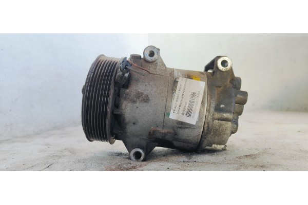 Recambio de compresor aire acondicionado para renault scenic ii emotion referencia OEM IAM 8200309193  