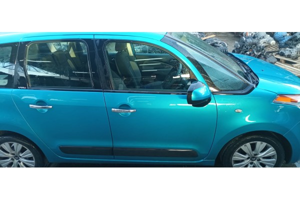 Recambio de puerta delantera derecha para citroen c3 picasso exclusive referencia OEM IAM   