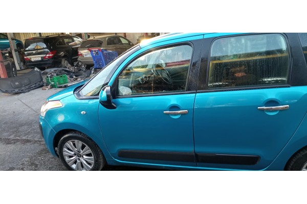 Recambio de puerta delantera izquierda para citroen c3 picasso 1.6 16v hdi referencia OEM IAM   