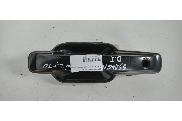 Recambio de maneta exterior delantera izquierda para ssangyong actyon 2.0 td cat referencia OEM IAM 244031000  