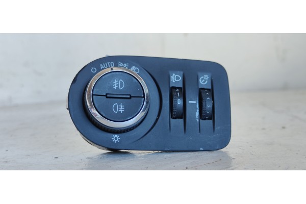 Recambio de mando luces para opel corsa d cosmo referencia OEM IAM 13310333  