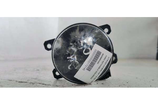 Recambio de faro antiniebla izquierdo para citroen c4 berlina 1.5 hdi 130 fap referencia OEM IAM 9826960480  