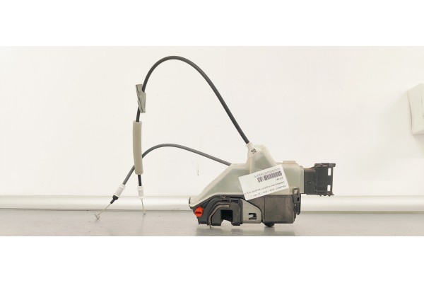 Recambio de cerradura puerta trasera izquierda para peugeot 3008 1.5hdi 130 fap referencia OEM IAM 237291  