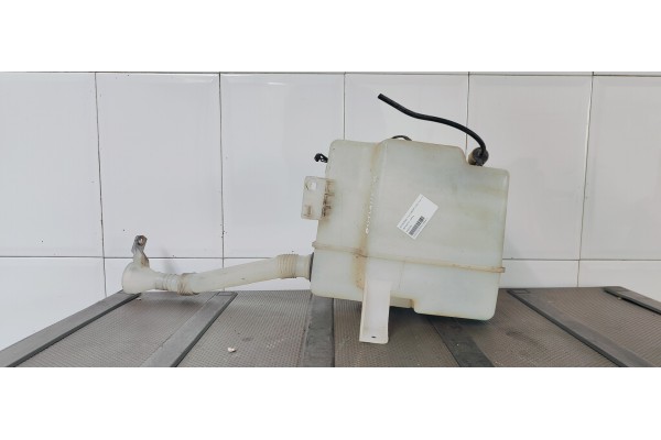 Recambio de deposito limpia para mitsubishi outlander (cw0) 2.4i 170 4x4 referencia OEM IAM 3043125  