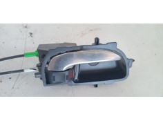 Recambio de cerradura puerta delantera derecha para toyota yaris referencia OEM IAM 150719 U3111130F3 