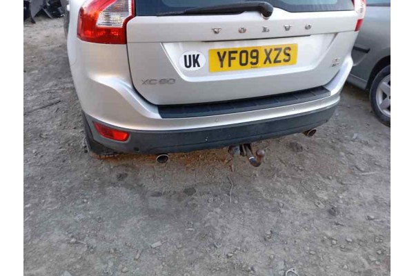 Recambio de paragolpes trasero para volvo xc60 2.4 d referencia OEM IAM   