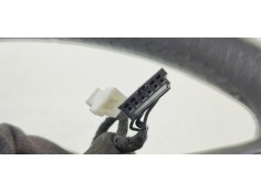 Recambio de volante para bmw serie 1 lim. (f20) 2.0 turbodiesel referencia OEM IAM SW686395703  