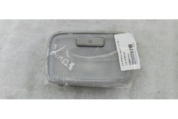 Recambio de luz interior para kia stonic (ybcuv) 1.2 i 85 referencia OEM IAM 92850C7010  
