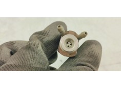 Recambio de inyector para volkswagen golf iv berlina (1j1) básico referencia OEM IAM 038130201G  