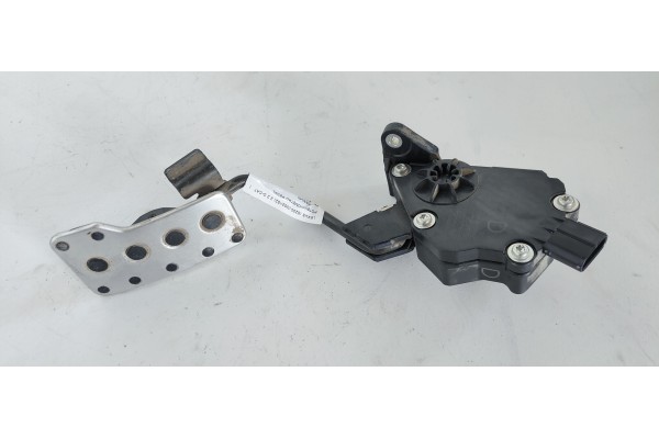 Recambio de potenciometro pedal para lexus is200 (ds2/is2) 220d referencia OEM IAM 7811053040  