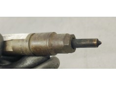 Recambio de inyector para volkswagen golf iv berlina (1j1) básico referencia OEM IAM 038130201G  