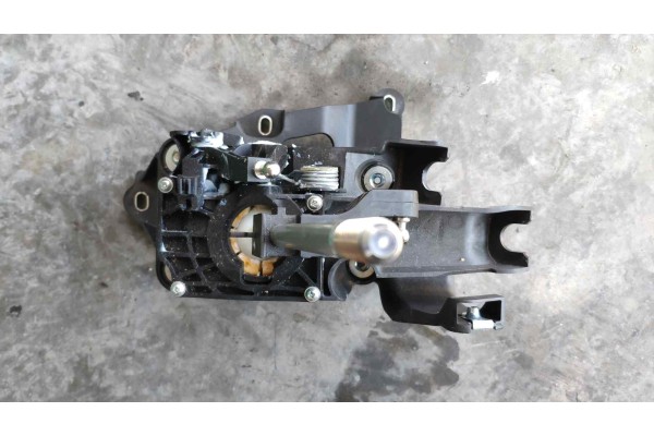 Recambio de palanca cambio para ford focus lim. (cb8) 1.0 ecoboost cat referencia OEM IAM BV6R7C453AAC  