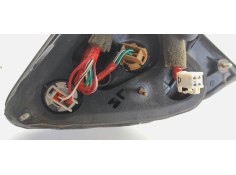 Recambio de piloto trasero derecho interior para lexus rx300 (mcu15) 3.0 v6 24v cat referencia OEM IAM   