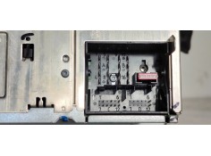 Recambio de sistema audio / radio cd para seat altea (5p1) arena referencia OEM IAM W05P1035186  