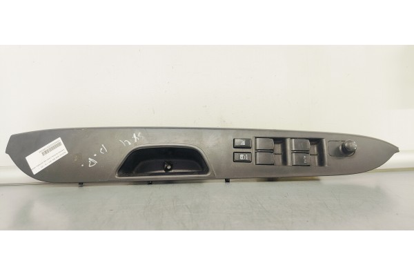 Recambio de mando elevalunas delantero derecho para suzuki sx4 rw (ey) 1.6 i 120 referencia OEM IAM   