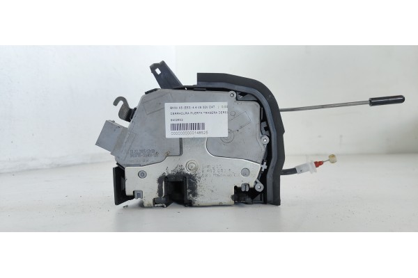 Recambio de cerradura puerta trasera derecha para bmw x5 (e53) 4.4i automático referencia OEM IAM 8402602  