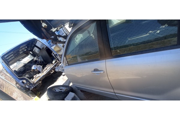 Recambio de puerta delantera izquierda para suzuki grand vitara jb (jt) 2.0 turbodiesel cat referencia OEM IAM   