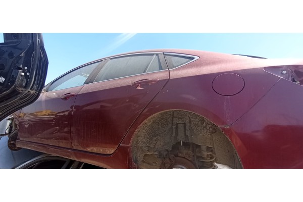 Recambio de puerta trasera izquierda para mazda 6 kombi (gh) 2.2 turbodiesel cat referencia OEM IAM   