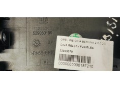 Recambio de caja reles / fusibles para opel insignia berlina 2.0 cdti referencia OEM IAM 22933570  