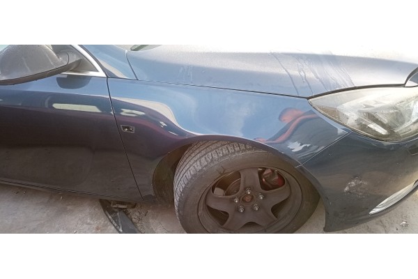 Recambio de aleta delantera derecha para opel insignia sports tourer excellence referencia OEM IAM   