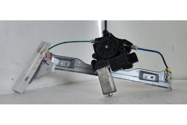 Recambio de elevalunas delantero derecho para opel corsa d cosmo referencia OEM IAM   