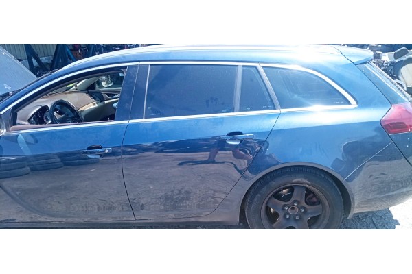 Recambio de puerta trasera izquierda para opel insignia sports tourer 2.0 16v cdti referencia OEM IAM   