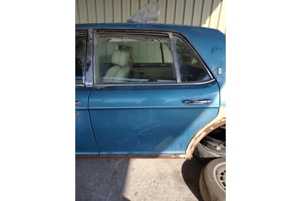Recambio de puerta trasera izquierda para rolls royce silver spirit ii 6.75 - 223 cv referencia OEM IAM   