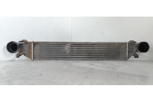 Recambio de intercooler para mercedes-benz clase c (w203) berlina 2.0 compresor cat referencia OEM IAM A2035000000  