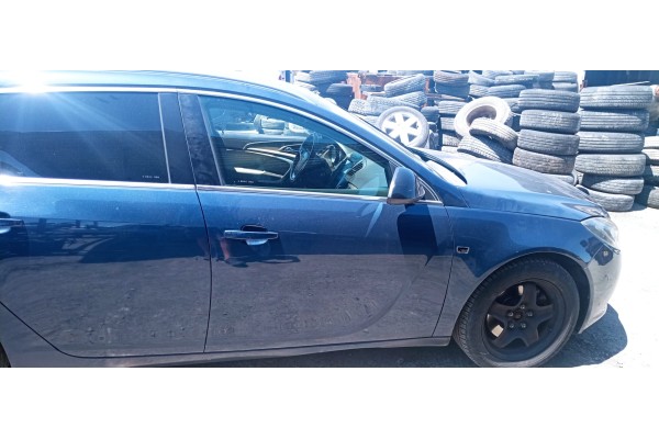 Recambio de puerta delantera derecha para opel insignia sports tourer 2.0 16v cdti referencia OEM IAM   