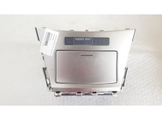 Recambio de cenicero para toyota avensis (t27) 2.2d-cat 150 fap referencia OEM IAM 5880405190  